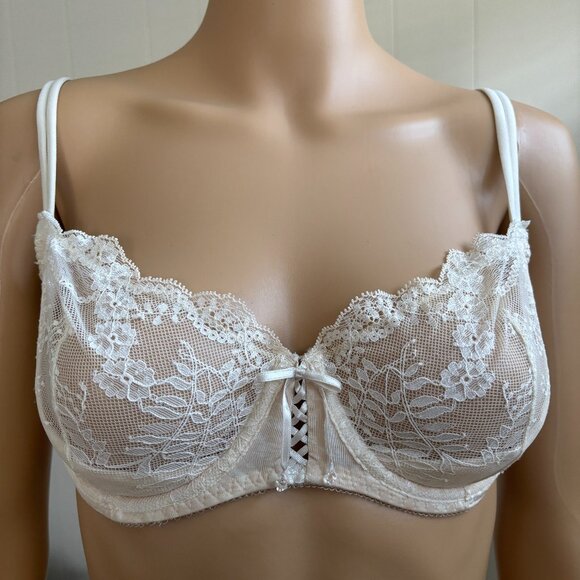 Victoria's Secret Lace Unlined Demi Bra 36D - Picture 1 of 4